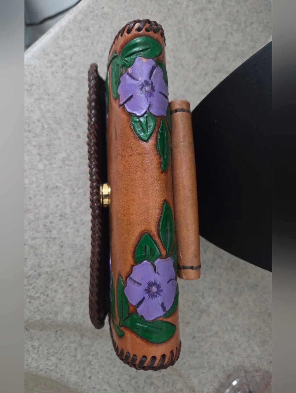 Hand Made Tooled Leather Floral Hand Painted Vintage Whip Stitch Tri-fold Wallet - Picture 9 of 14